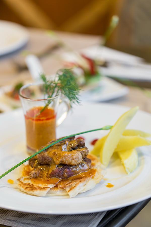 Harmonize Hotel Chiang Mai Dış mekan fotoğraf